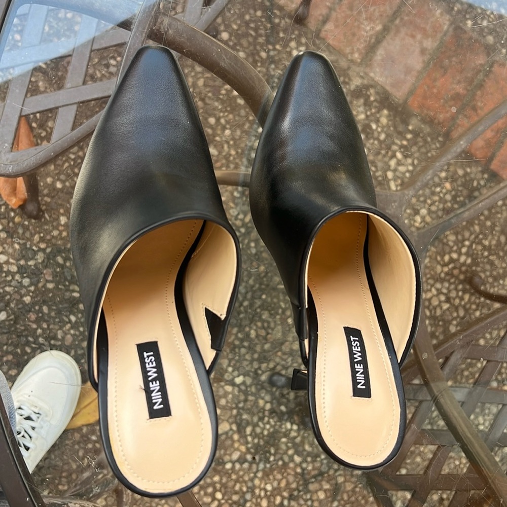 Genuine Leather  4 inch heel Mules Nine West 9 New!